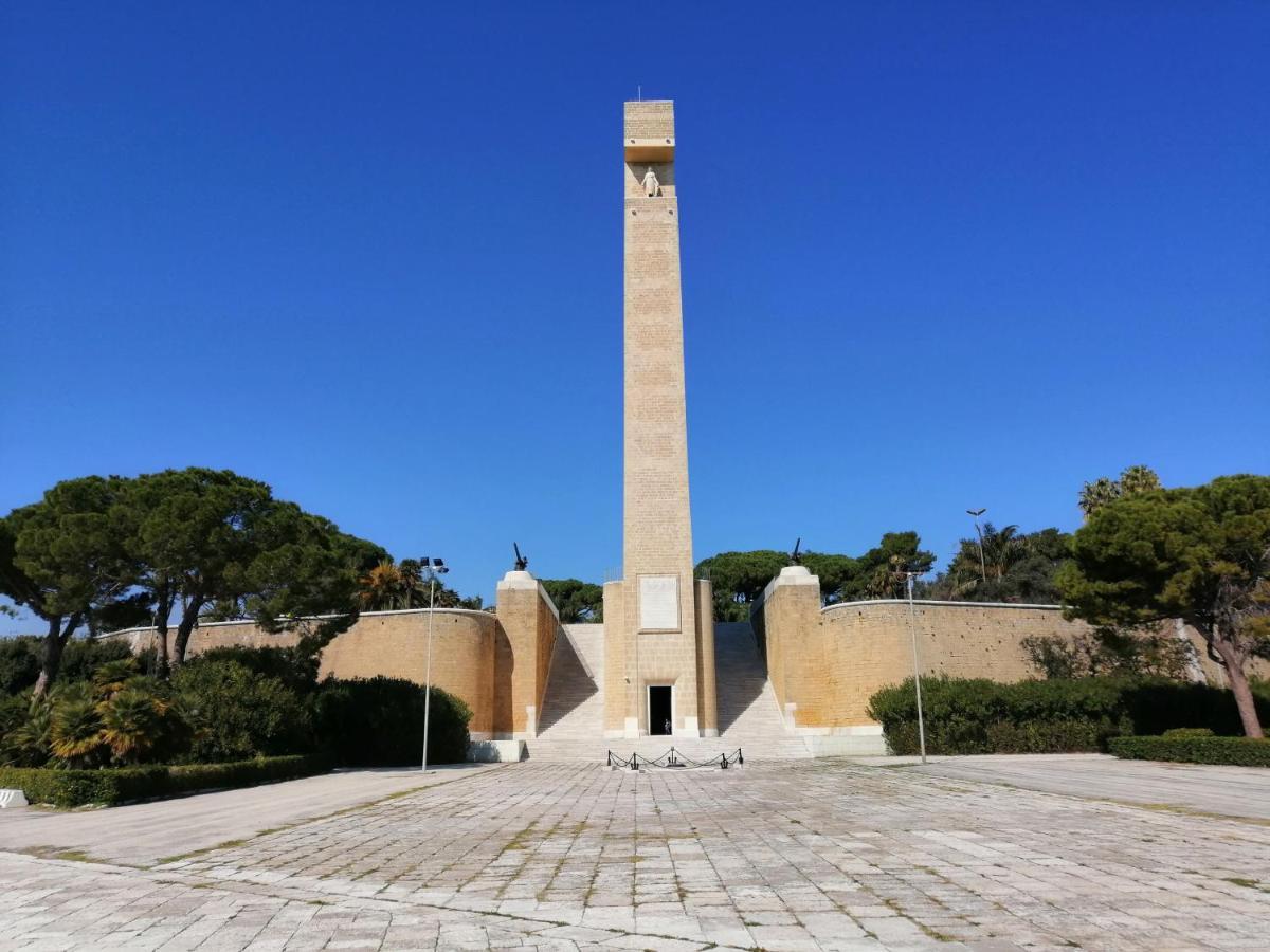 Vista Mar Lägenhet Brindisi Exteriör bild